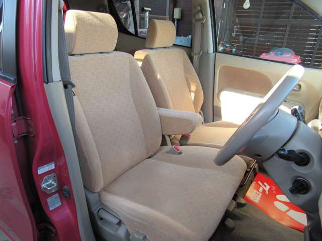 中古車 日産 モコ E の中古車詳細 57 000km レッド 長野県 23万円 中古車情報 中古車検索なら 車選びドットコム 車 選び Com