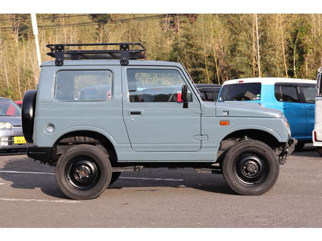 中古車 スズキ ジムニー ワイルドウインド 4wd の中古車詳細 109 000km グレー 長崎県 105万円 中古車情報 中古車 検索なら 車選びドットコム 車選び Com