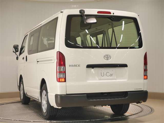中古車 トヨタ ハイエースバン ハイエースv Dx 4wd の中古車詳細 75 000km ホワイト 北海道 178万円 中古車情報 中古車検索なら 車選びドットコム 車選び Com