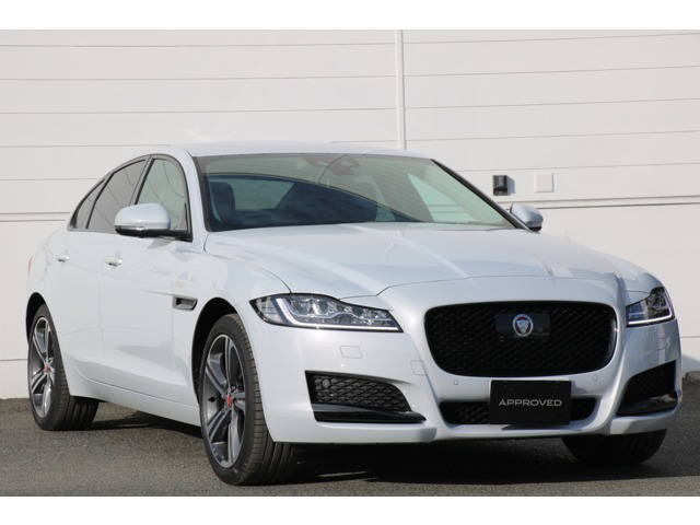 中古車 ジャガー Xf プレステージ 2 0l D180 ディーゼル Awd の中古車詳細 2 000km ホワイトホワイト 宮城県 643万円 中古車情報 中古車検索なら 車選びドットコム 車選び Com