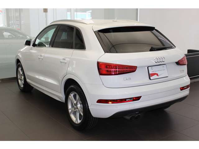 中古車 アウディ Q3 1 4 Tfsi スポーツ の中古車詳細 17 000km ホワイト 山口県 268万円 中古車情報 中古車 検索なら 車選びドットコム 車選び Com 中古車 アウディ Q3 1 4 Tfsi スポーツ の中古車詳細 17 000km ホワイト 山口県 268万円 中古車情報 中古車 検索なら 車選びドットコム 車選び Com