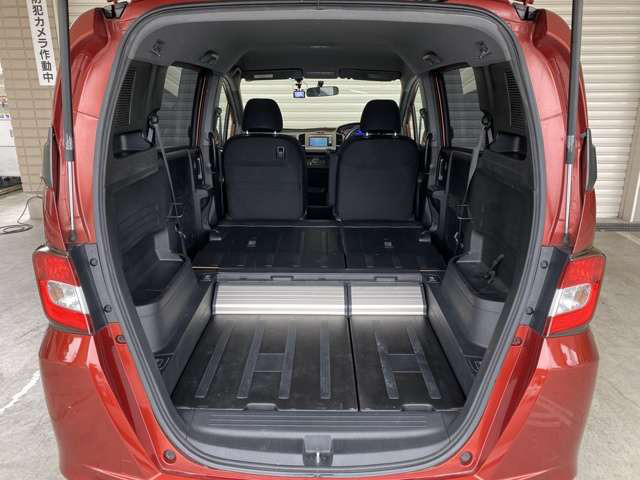 中古車 ホンダ フリードスパイク 1 5 G の中古車詳細 51 000km オレンジ 静岡県 47万円 中古車情報 中古車検索なら 車 選びドットコム 車選び Com