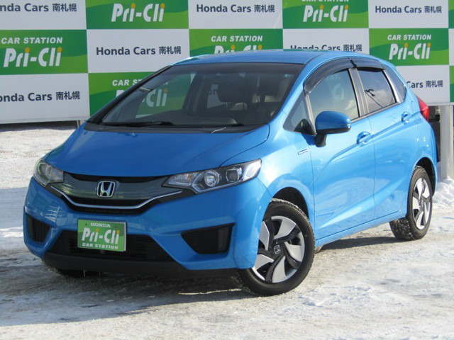 中古車 ホンダ フィット 1 5 ハイブリッド Lパッケージ 4wd 56 000km ブルーメタリック 北海道 96 8万円 中古車 情報 中古車検索なら 車選びドットコム 車選び Com