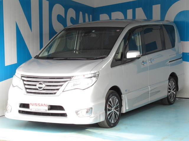 中古車 日産 セレナ 2 0 ハイウェイスター S Hybrid の中古車詳細 41 000km シルバーメタリック 神奈川県 157 3万円 中古車情報 中古車検索なら 車選びドットコム 車選び Com