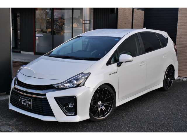 中古車 トヨタ プリウスa 1 8 S ツーリングセレクション G S 車高調 19aw Alpine9インチナビ の中古車詳細 92 000km パール 愛知県 212万円 中古車情報 中古車検索なら 車選びドットコム 車選び Com