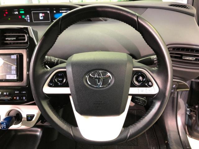 中古車 トヨタ プリウス 1 8 S の中古車詳細 72 930km グレーメタリック 長野県 109 9万円 中古車情報 中古車検索なら 車選びドットコム 車選び Com