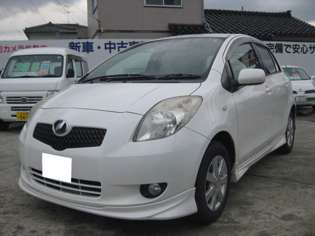 中古車 トヨタ ヴィッツ 1 3 F の中古車詳細 85 000km ホワイト 山形県 16 7万円 中古車情報 中古車検索なら 車選びドットコム 車選び Com