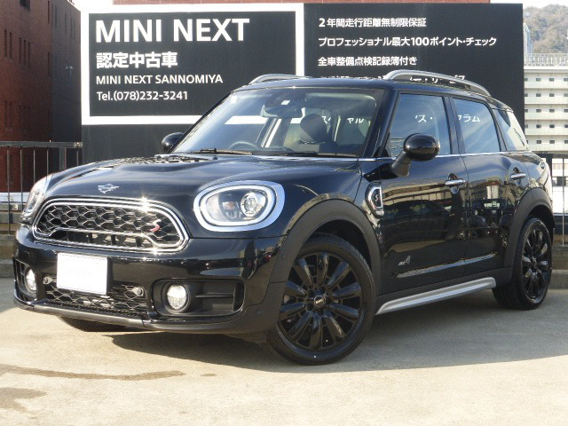 中古車 Bmw ミニクロスオーバー クーパー Sd オール4 4wd の中古車詳細 1 000km ブラックブラックブラック 兵庫県 413万円 中古車情報 中古車検索なら 車選びドットコム 車選び Com