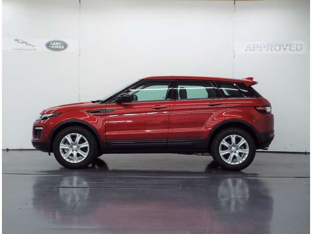 中古車 ランドローバー レンジローバーイヴォーク Se プラス 2 0l D180 ディーゼル 4wd の中古車詳細 6 000km レッドメタリック 大阪府 458万円 中古車情報 中古車検索なら 車選びドットコム 車選び Com