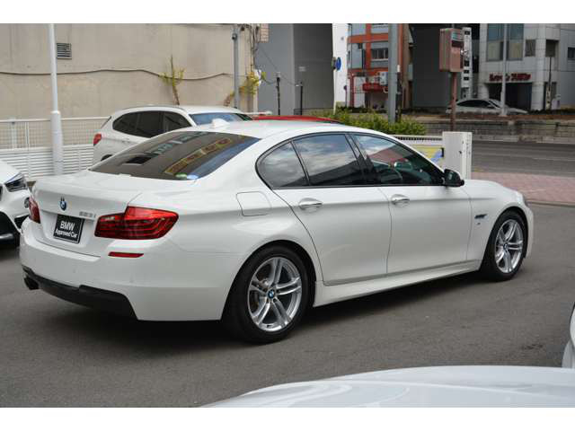 中古車 Bmw 523i Mスポーツ の中古車詳細 32 000km ホワイト 愛知県 258万円 中古車情報 中古車検索なら 車 選びドットコム 車選び Com 中古車 Bmw 523i Mスポーツ の中古車詳細 32 000km ホワイト 愛知県 258万円 中古車情報 中古車検索なら 車 選びドットコム 車選び Com
