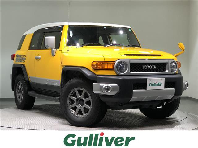 中古車 トヨタ Fjクルーザー 4 0 カラーパッケージ 4wd 4wd ワンオーナー 44 000km イエロー ホワイト 愛知県 319 9万円 中古車情報 中古車検索なら 車選びドットコム 車選び Com
