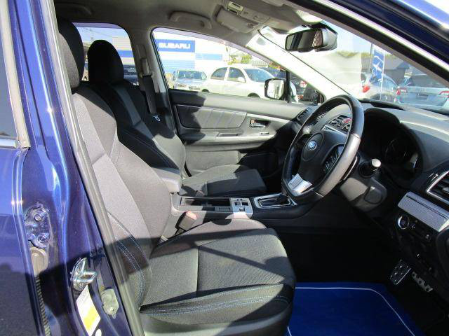 中古車 スバル レヴォーグ 1 6 Gt S アイサイト 4wd の中古車詳細 64 000km ブルーメタリック 大分県 192 5万円 中古車情報 中古車検索なら 車選びドットコム 車選び Com