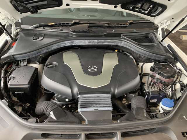 中古車 メルセデス ベンツ Gls350d 4マチック スポーツ 4wd の中古車詳細 21 000km ホワイト 千葉県 3万円 中古車情報 中古車検索なら 車選びドットコム 車選び Com