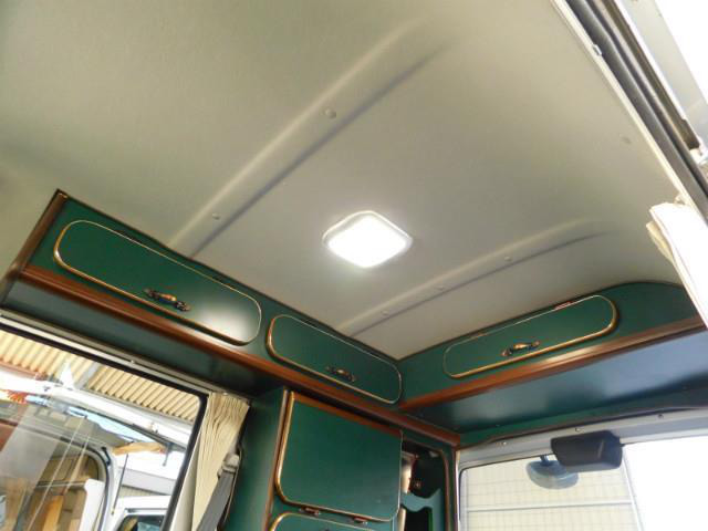 中古車 ホンダ アクティバン 車中泊 4wd の中古車詳細 49 680km シルバー 茨城県 129万円 中古車情報 中古車検索なら 車 選びドットコム 車選び Com