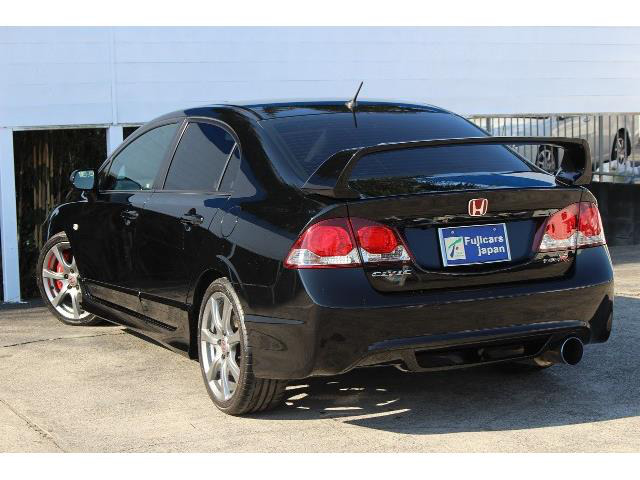 中古車 ホンダ シビックタイプr 2 0 無限 Rr の中古車詳細 87 660km ブラック 茨城県 269万円 中古車情報 中古 車検索なら 車選びドットコム 車選び Com