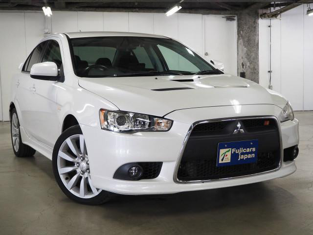 中古車 三菱 ギャランフォルティス 2 0 ラリーアート 4wd の中古車詳細 290km パールホワイト 北海道 128万円 中古車情報 中古車検索なら 車選びドットコム 車選び Com