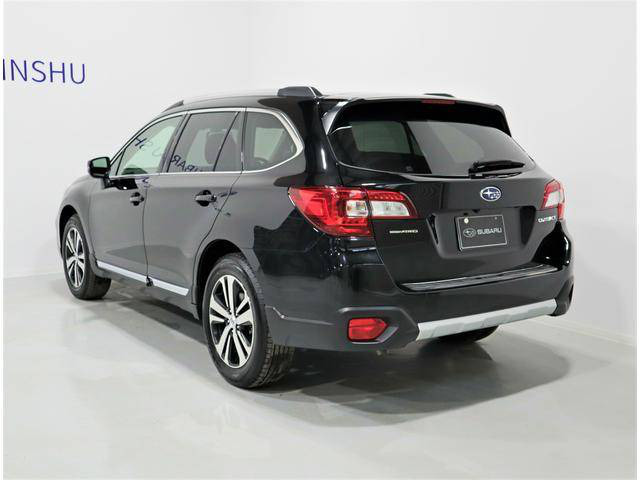中古車 スバル レガシィアウトバック 2 5 リミテッド 4wd の中古車詳細 14 000km ブラックメタリック 長野県 302 5万円 中古車情報 中古車検索なら 車選びドットコム 車選び Com