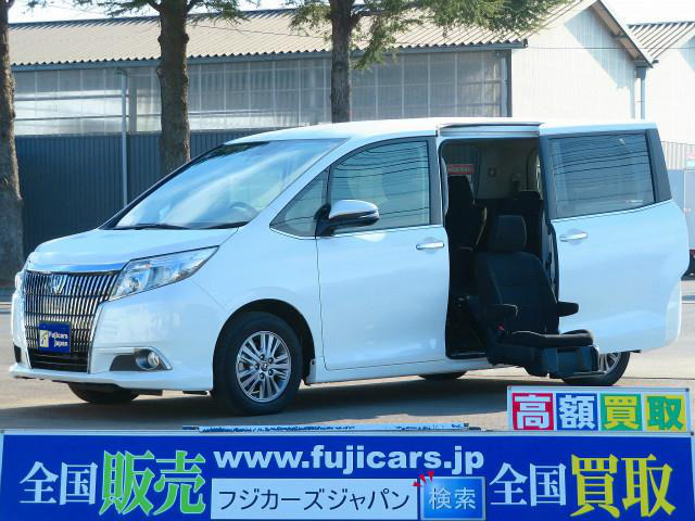 中古車 トヨタ エスクァイア 2 0 Xi サイドリフトアップシート装着車 の中古車詳細 414km パール 茨城県 1万円 中古車情報 中古車検索なら 車選びドットコム 車選び Com