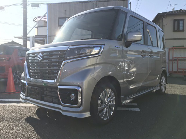 中古車 スズキ スペーシアカスタム の中古車詳細 登録済未使用車 11km シルバー 愛知県 154万円 中古車情報 中古車検索なら 車 選びドットコム 車選び Com