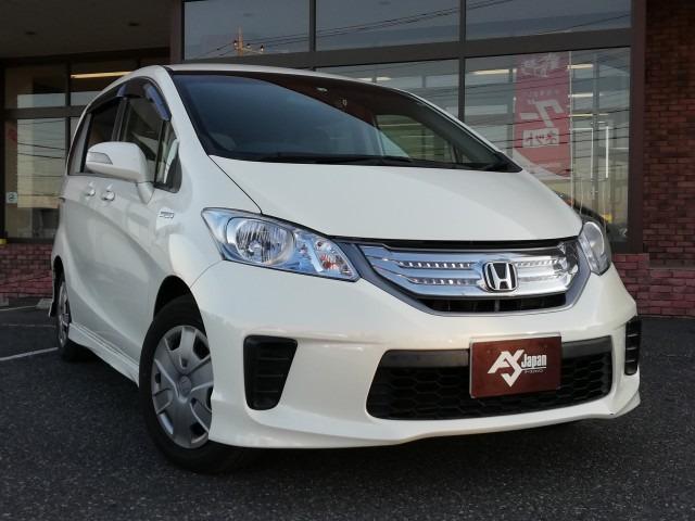 中古車 ホンダ フリードハイブリッド 1 5 ジャストセレクション 電動ドア ワンオーナー 純正エアロ の中古車詳細 94 000km プレミアムホワイトパール 茨城県 58 9万円 中古車情報 中古車検索なら 車選びドットコム 車選び Com