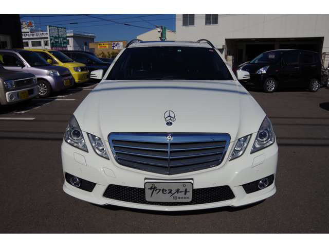 中古車 メルセデス ベンツ E250ワゴン Cgi ブルーエフィシェンシー の中古車詳細 77 000km ホワイト 香川県 128万円 中古車情報 中古車検索なら 車選びドットコム 車選び Com