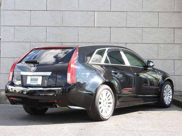 中古車 キャデラック Ctsスポーツワゴン 3 0プレミアム の中古車詳細 68 000km ブラック 栃木県 148万円 中古車情報 中古車検索なら 車選びドットコム 車選び Com