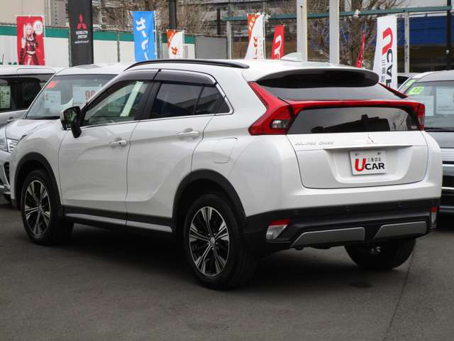 中古車 三菱 エクリプスクロス 1 5g の中古車詳細 8 000km パールホワイト 東京都 250万円 中古車情報 中古車検索なら 車 選びドットコム 車選び Com