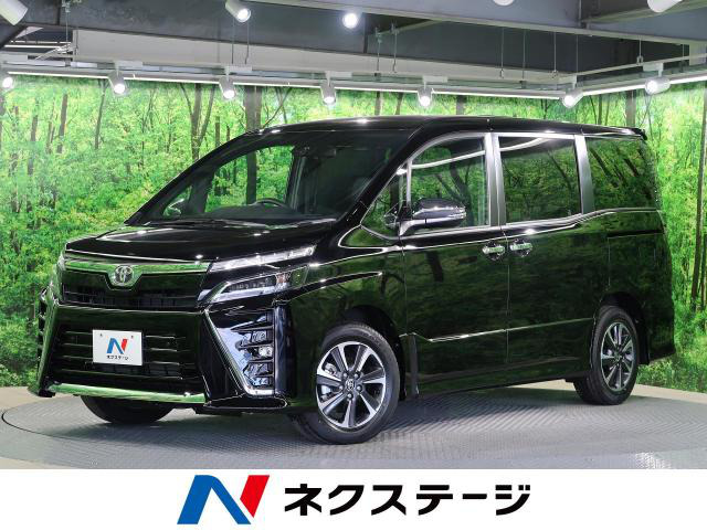 登録済未使用車情報 トヨタ ヴォクシー 2 0 Zs 煌iii 修復歴無し の中古車詳細 走行距離 登録済未使用車 6km カラー ブラック 販売地域 大阪府寝屋川市 中古車を探すなら Carme カーミー 中古車