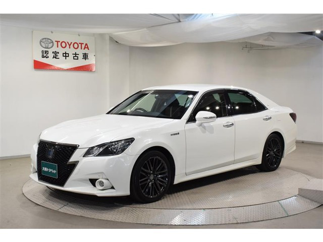 中古車 トヨタ クラウンハイブリッド クラウンアスリート Hv アスリートs の中古車詳細 59 000km パールメタリック 大阪府 279万円 中古車情報 中古車検索なら 車選びドットコム 車選び Com