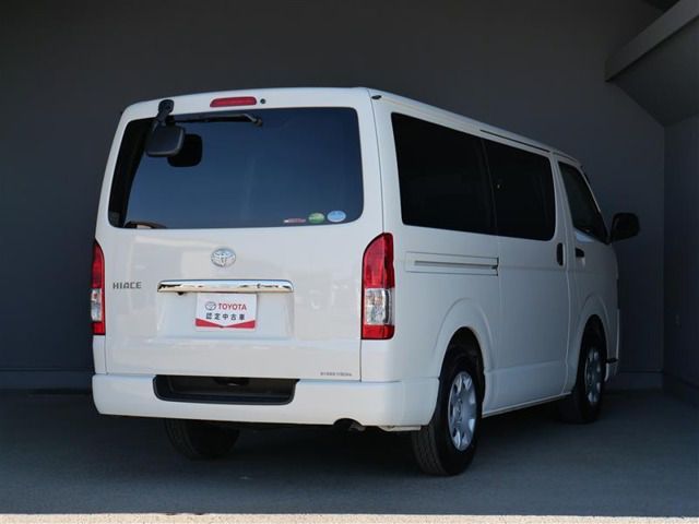 中古車 トヨタ ハイエースバン 2 8 Dx ロング Glパッケージ ディーゼル の中古車詳細 9 000km ホワイト 千葉県 2万円 中古車情報 中古車検索なら 車選びドットコム 車選び Com