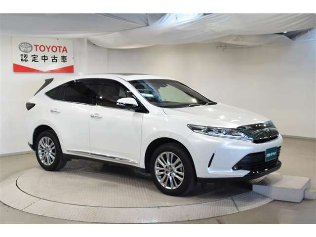 中古車 トヨタ ハリアー 2 0 プレミアム の中古車詳細 45 000km パールメタリック 大阪府 275万円 中古車情報 中古車 検索なら 車選びドットコム 車選び Com