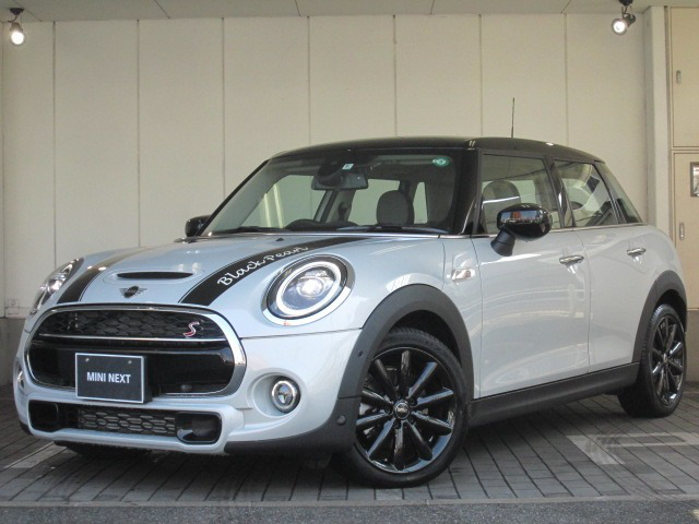 中古車 Bmw ミニ クーパー S 5ドア Dct の中古車詳細 3 000km シルバー 愛知県 350万円 中古車情報 中古車 検索なら 車選びドットコム 車選び Com