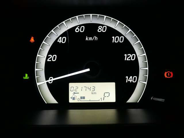 中古車 日産 デイズルークス X Vセレクション の中古車詳細 22 000km レッド 香川県 94 6万円 中古車情報 中古車 検索なら 車選びドットコム 車選び Com