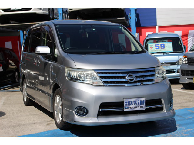 中古車 日産 セレナ 2 0 ハイウェイスター V エアロセレクション の中古車詳細 57 000km シルバー 神奈川県 76万円 中古車情報 中古車検索なら 車選びドットコム 車選び Com