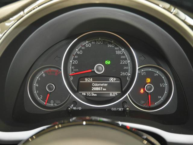 中古車 フォルクスワーゲン ザ ビートル Rライン マイスター の中古車詳細 21 000km ホワイト 北海道 3万円 中古車 情報 中古車検索なら 車選びドットコム 車選び Com