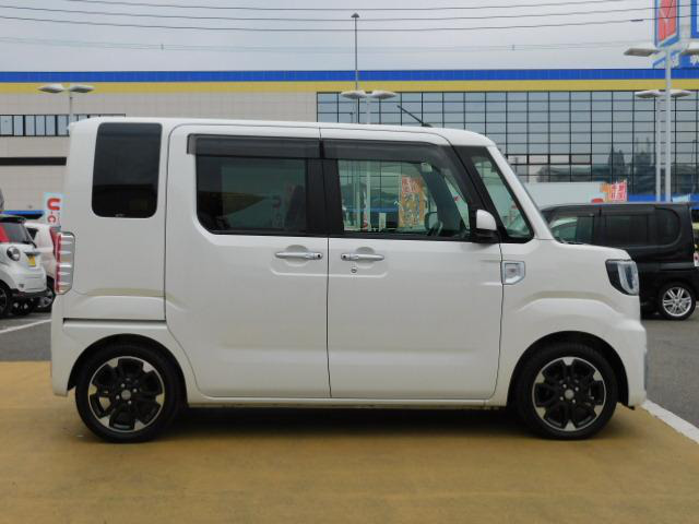 中古車 ダイハツ ウェイク G Sa の中古車詳細 49 000km パールホワイト 福岡県 128 8万円 中古車情報 中古車検索なら 車選びドットコム 車選び Com
