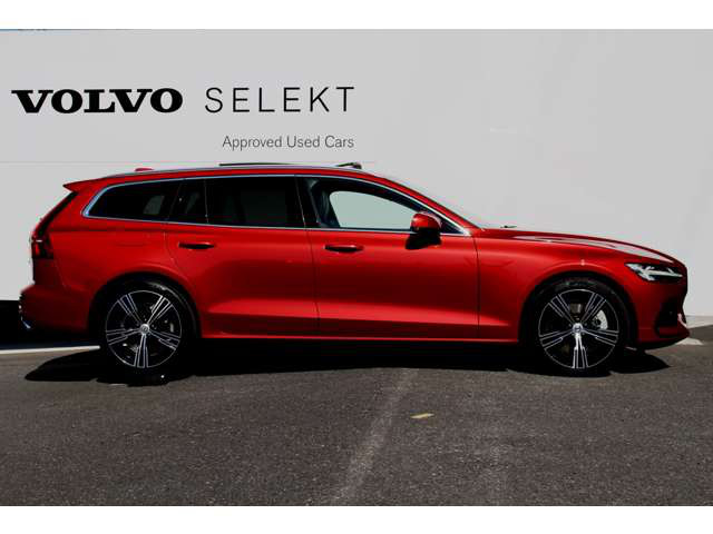中古車 ボルボ V60 T6 ツインエンジン Awd インスクリプション 4wd の中古車詳細 1 000km レッドメタリック 千葉県 5万円 中古車情報 中古車検索なら 車選びドットコム 車選び Com