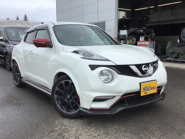 中古車 日産 ジューク 1 6 Nismo Rs 4wd の中古車詳細 70 000km パール 秋田県 159 5万円 中古車情報 中古車検索なら 車選びドットコム 車選び Com