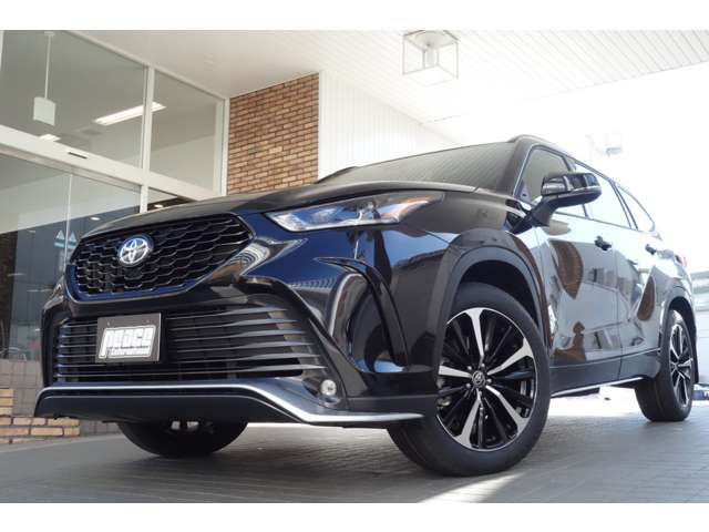 中古車 米国トヨタ ハイランダー 21y Xse Awd サンルーフ レッドレザー の中古車詳細 新車 ブラック 愛知県 598万円 中古車情報 中古車検索なら 車選びドットコム 車選び Com