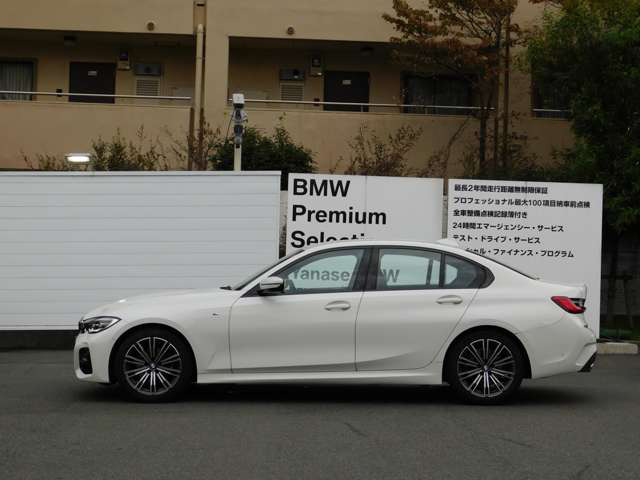 中古車 Bmw 3i Mスポーツ の中古車詳細 7 000km ホワイト 東京都 468万円 中古車情報 中古車検索なら 車 選びドットコム 車選び Com