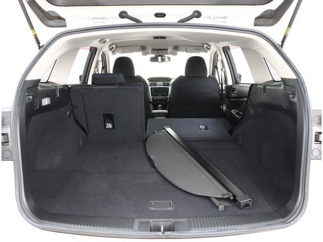 中古車 スバル レヴォーグ 1 6 Gt S アイサイト 4wd の中古車詳細 52 000km ホワイトメタリック 群馬県 198万円 中古車情報 中古車検索なら 車選びドットコム 車選び Com