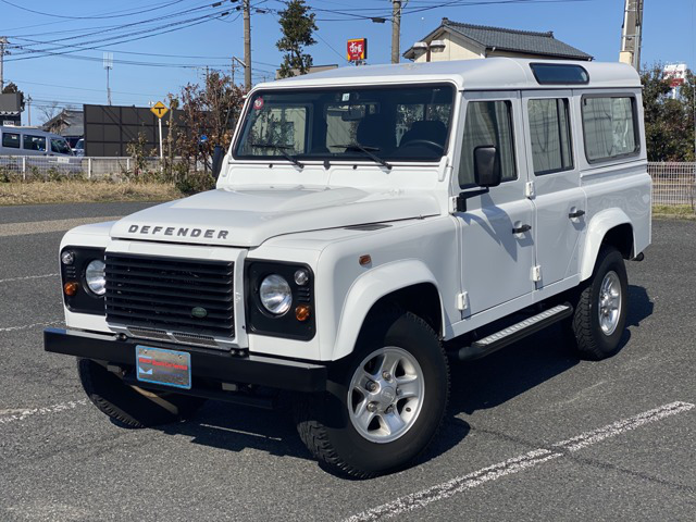 中古車 ランドローバー ディフェンダー 110 Sw ディーゼル 4wd の中古車詳細 60 000km ホワイト 新潟県 729万円 中古車情報 中古車検索なら 車選びドットコム 車選び Com