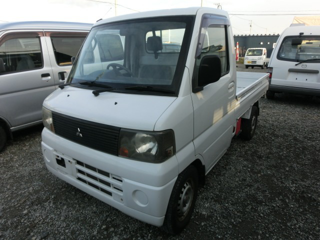中古車 三菱 ミニキャブトラック Vタイプ エアコン付 4wd 4wd 軽トラック 車検整備含 エアコン At の中古車詳細 84 000km ホワイト 北海道 38万円 中古車情報 中古車検索なら 車選びドットコム 車選び Com