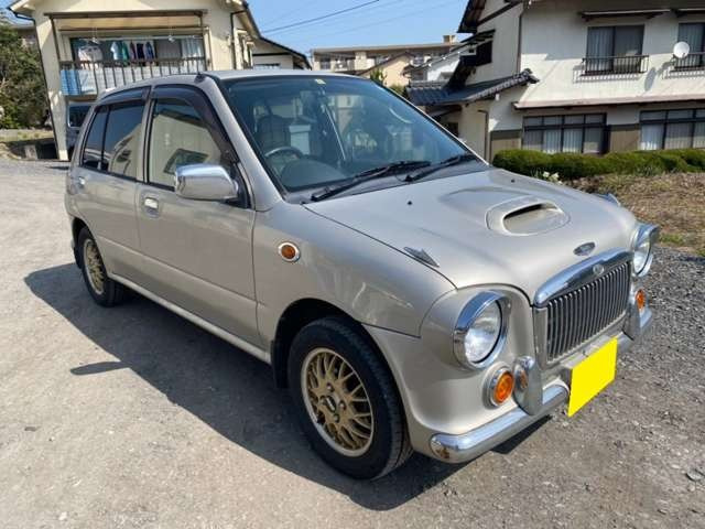 中古車 スバル ヴィヴィオビストロ スポーツ スーチャー付cd検2年受渡庄内産玄米10kg付 の中古車詳細 124 000km シルバー 大分県 35万円 中古車情報 中古車検索なら 車選びドットコム 車選び Com