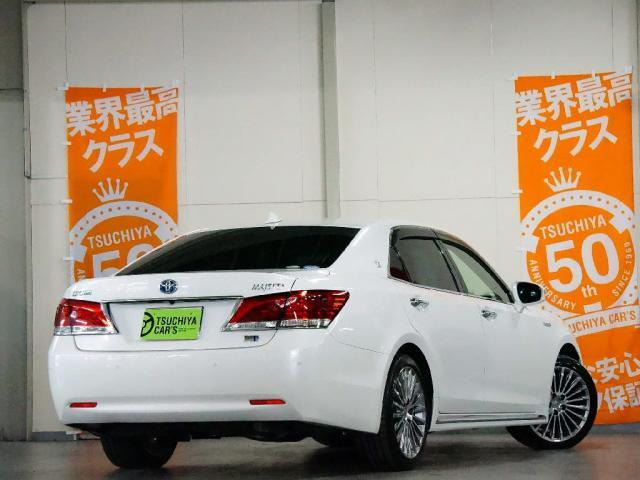 中古車 トヨタ クラウンマジェスタ 3 5 Fバージョン の中古車詳細 24 000km パールホワイト 東京都 319 8万円 中古車 情報 中古車検索なら 車選びドットコム 車選び Com