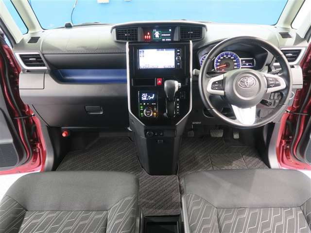 中古車 トヨタ タンク 1 0 カスタム G T の中古車詳細 24 000km ブラックレッドツートン 東京都 132 5万円 中古車 情報 中古車検索なら 車選びドットコム 車選び Com