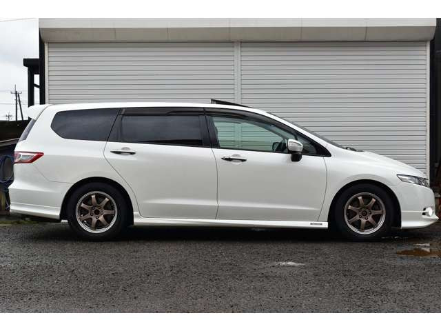 中古車 ホンダ オデッセイ 2 4 アブソルート の中古車詳細 76 000km ホワイトパール 新潟県 95 8万円 中古車情報 中古車 検索なら 車選びドットコム 車選び Com