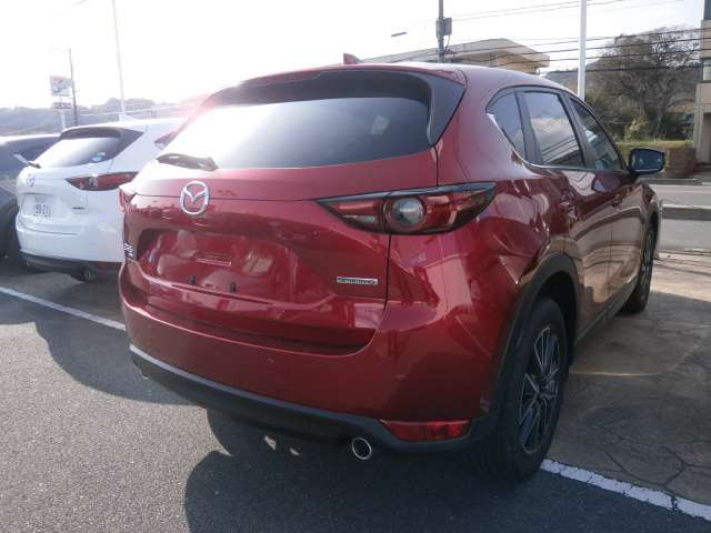 中古車 マツダ Cx 5 2 5 25s プロアクティブ 4wd の中古車詳細 km レッド 山口県 279 8万円 中古車情報 中古車検索なら 車選びドットコム 車選び Com