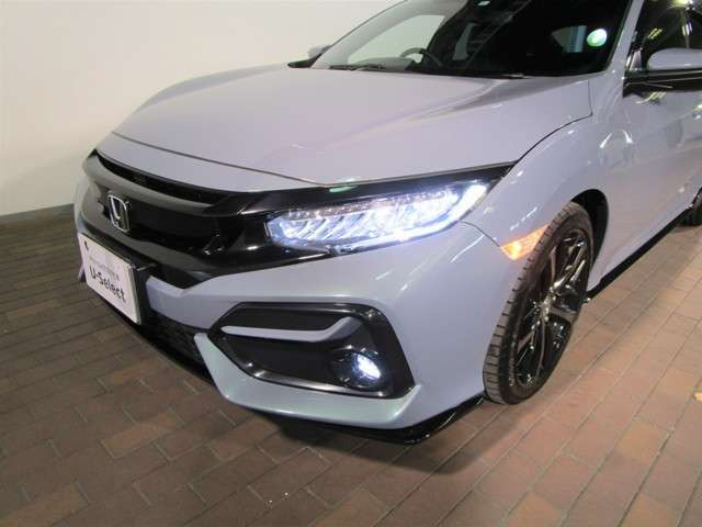 中古車 ホンダ シビック 1 5 の中古車詳細 3 000km グレーパール 三重県 309 8万円 中古車情報 中古車検索なら 車 選びドットコム 車選び Com