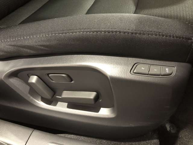 中古車 マツダ Cx 5 2 2 Xd プロアクティブ の中古車詳細 500km レッド 大阪府 275万円 中古車情報 中古車検索なら 車選びドットコム 車選び Com